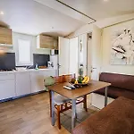 View Mobile Homes With Thermal Riviera Tickets In Terme Catez チャテジ・オプ・サヴィ