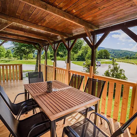 アパート View Mobile Homes With Thermal Riviera Tickets In Terme Catez チャテジ・オプ・サヴィ
