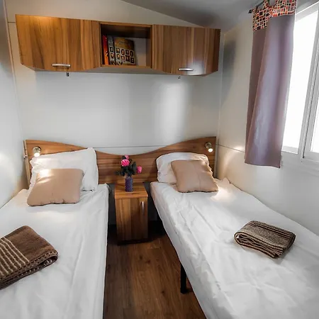 Apartment View Mobile Homes With Thermal Riviera Tickets In Terme Catez *